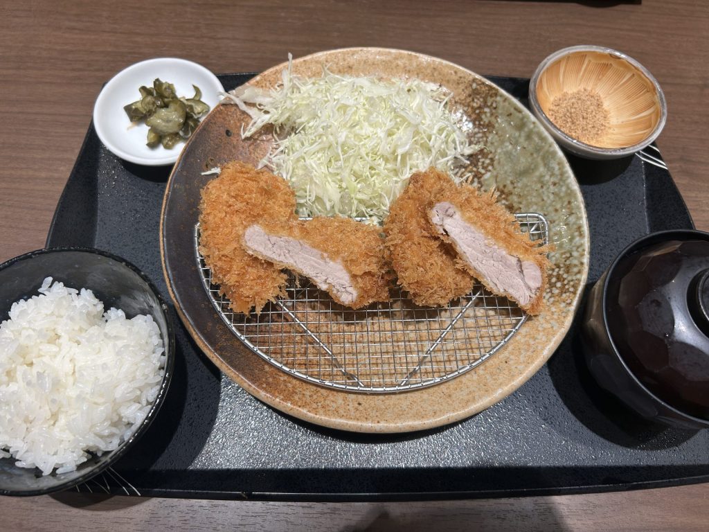 ヒレカツ膳